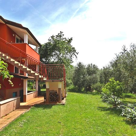Apartment Zita With 1 Bedroom In Relaxing Surroundings Near Umag Kültér fotó