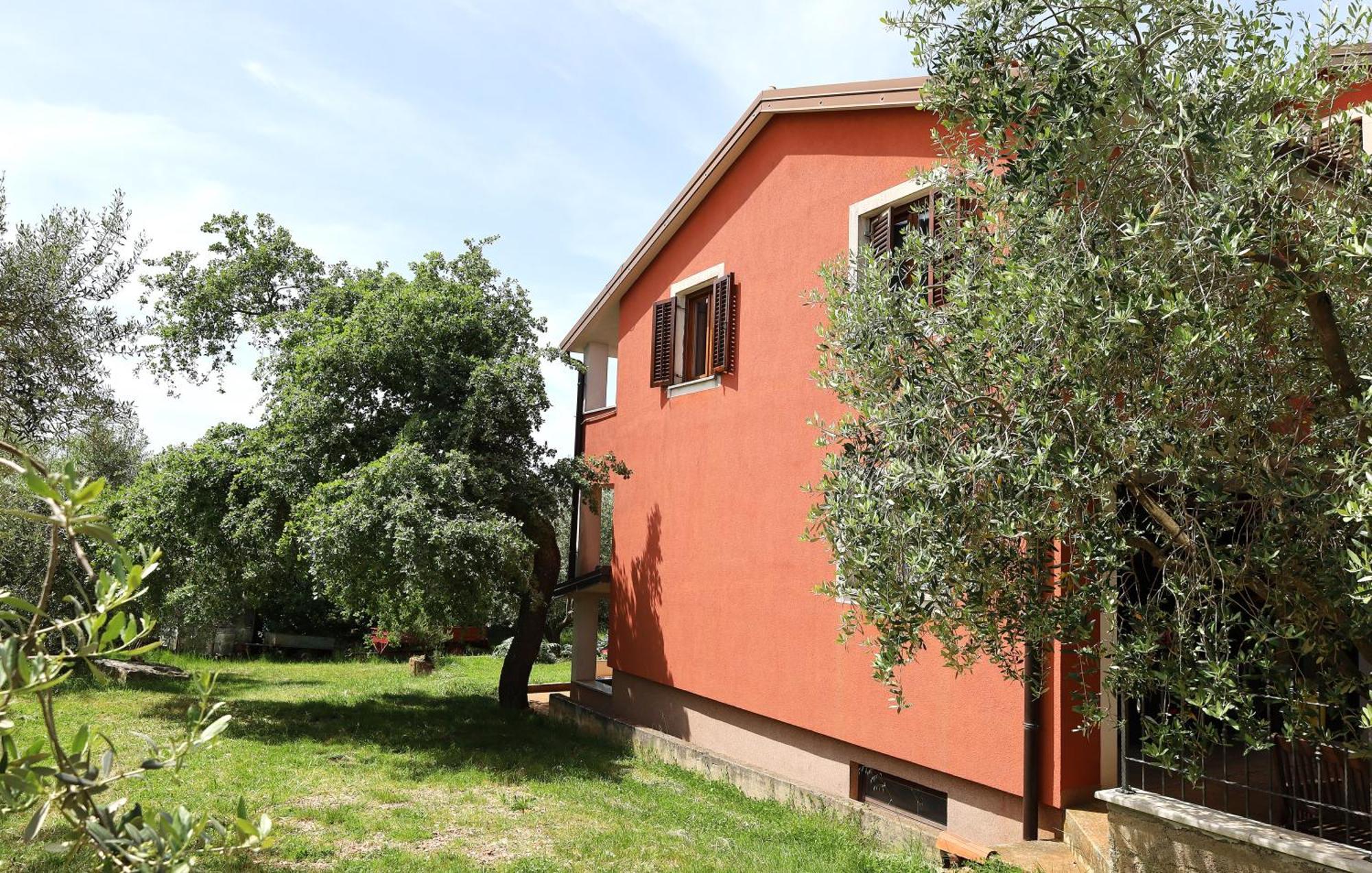 Apartment Zita With 1 Bedroom In Relaxing Surroundings Near Umag Kültér fotó