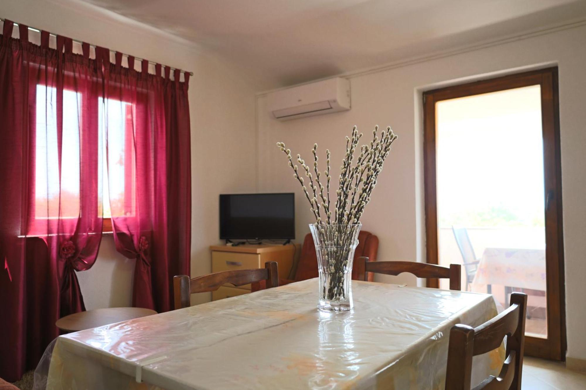 Apartment Zita With 1 Bedroom In Relaxing Surroundings Near Umag Kültér fotó