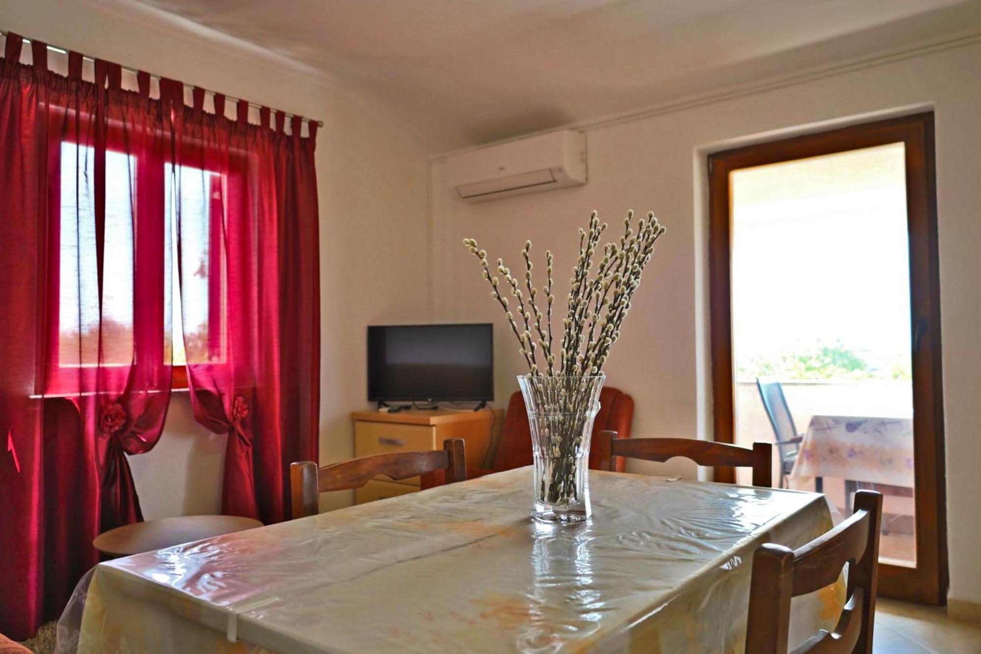 Apartment Zita With 1 Bedroom In Relaxing Surroundings Near Umag Kültér fotó