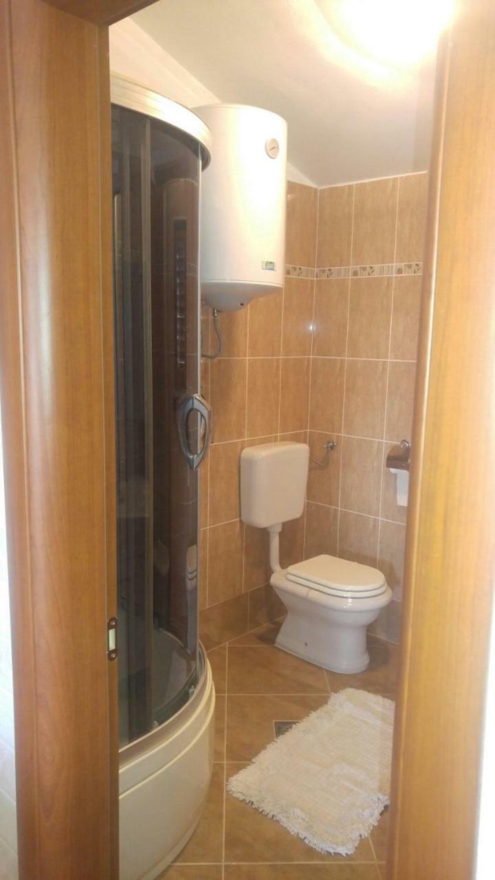 Apartment Zita With 1 Bedroom In Relaxing Surroundings Near Umag Kültér fotó