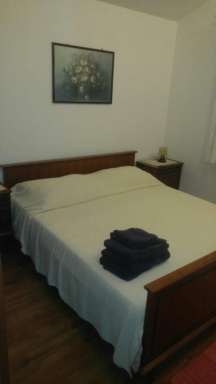 Apartment Zita With 1 Bedroom In Relaxing Surroundings Near Umag Kültér fotó